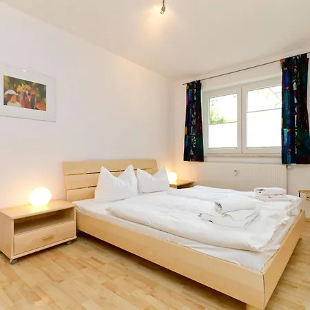 Appartementhaus Neuer Weg App 04 شقة